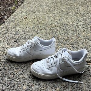 Nike Air Force 1 White Sneakers